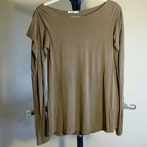 Long sleeve top